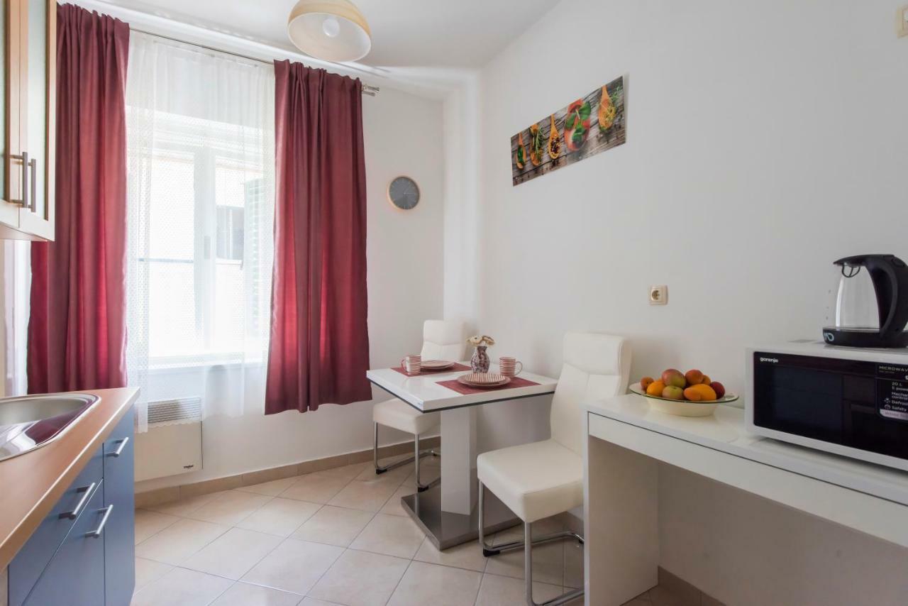 T&M Apartment With Parking In The Old Town Zadar Exteriér fotografie